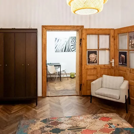 Altius 2 Apartment *