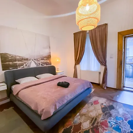 Altius 2 Apartment *